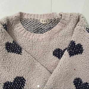 Cozy heart sweater<3